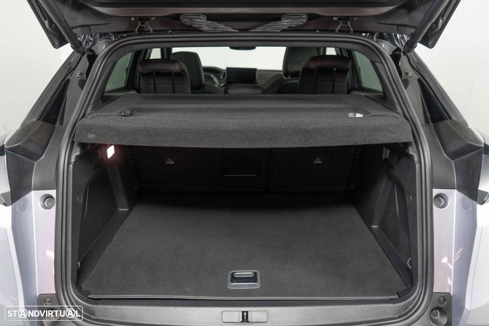 Peugeot 3008 1.6 Hybrid4 GT e-EAT8 - 12