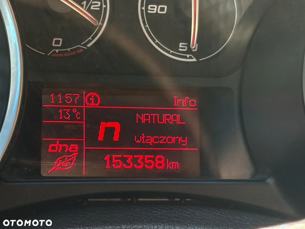 Alfa Romeo Giulietta 2.0 JTDM Exclusive - 7