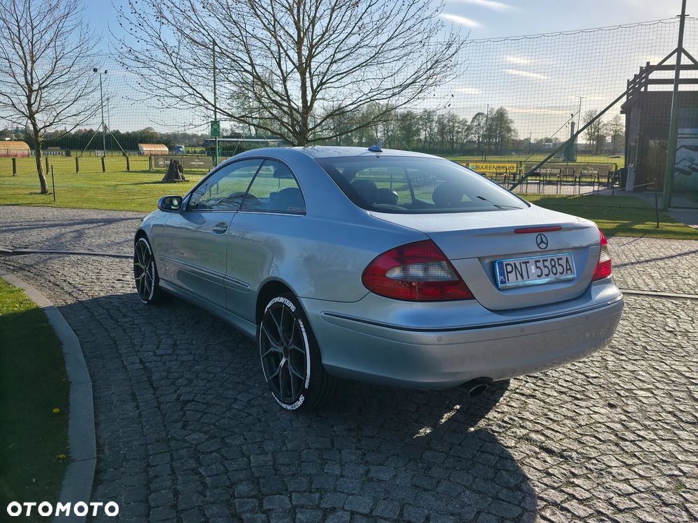 Mercedes-Benz CLK 200 Kompressor Automatik Avantgarde - 4