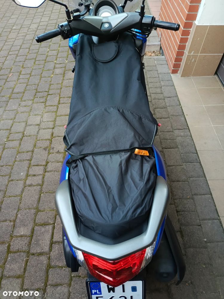 Yamaha NMAX - 38