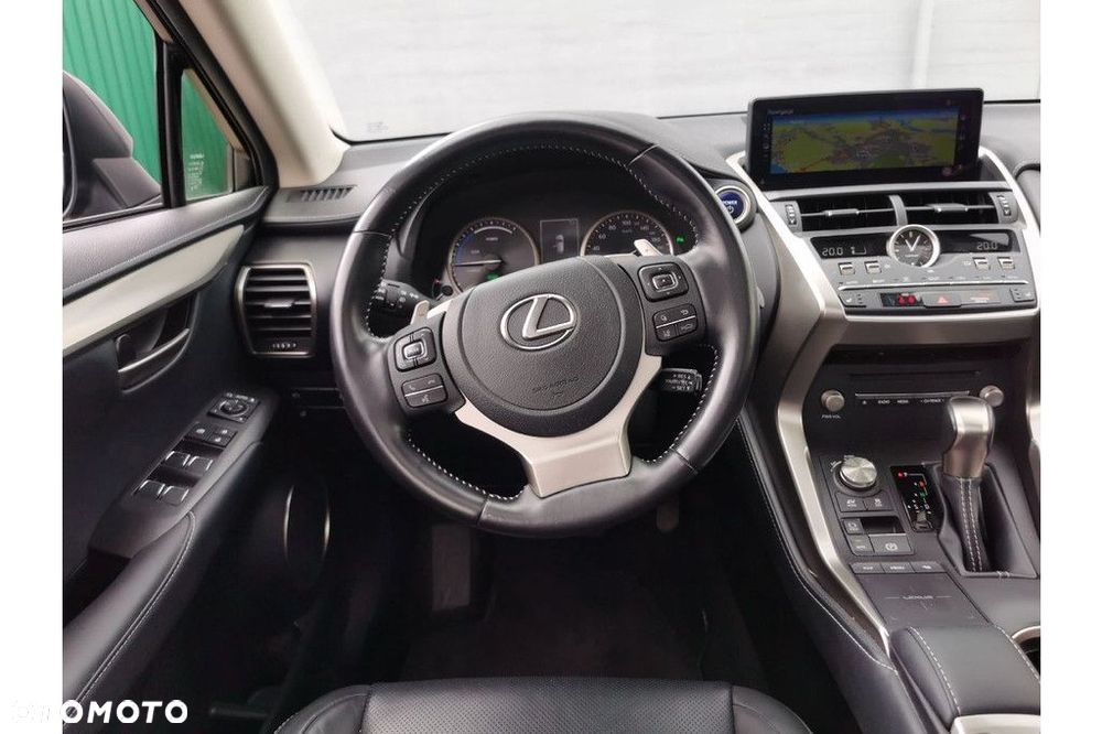 Lexus NX - 9