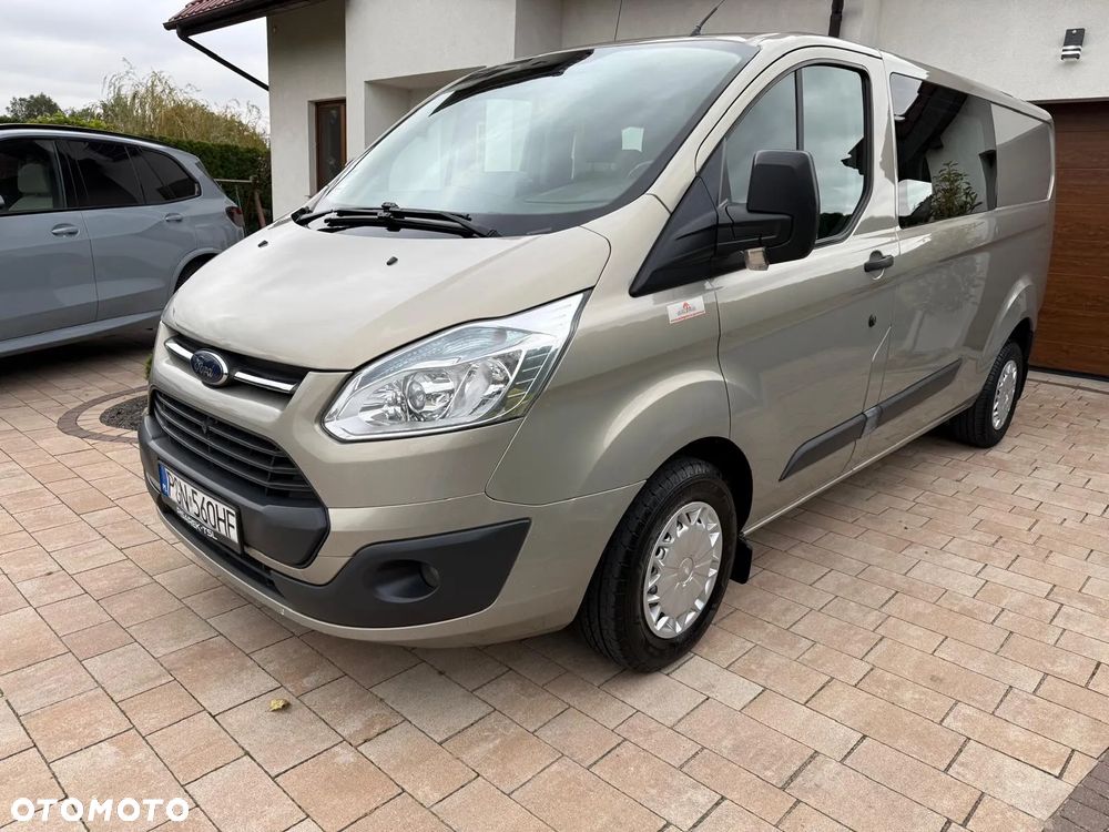 Ford TRANSIT CUSTOM - 17