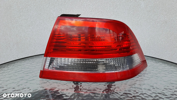 SAAB 9-3 II Sedan 02-07 Lampa Prawa Tył Tylna EU