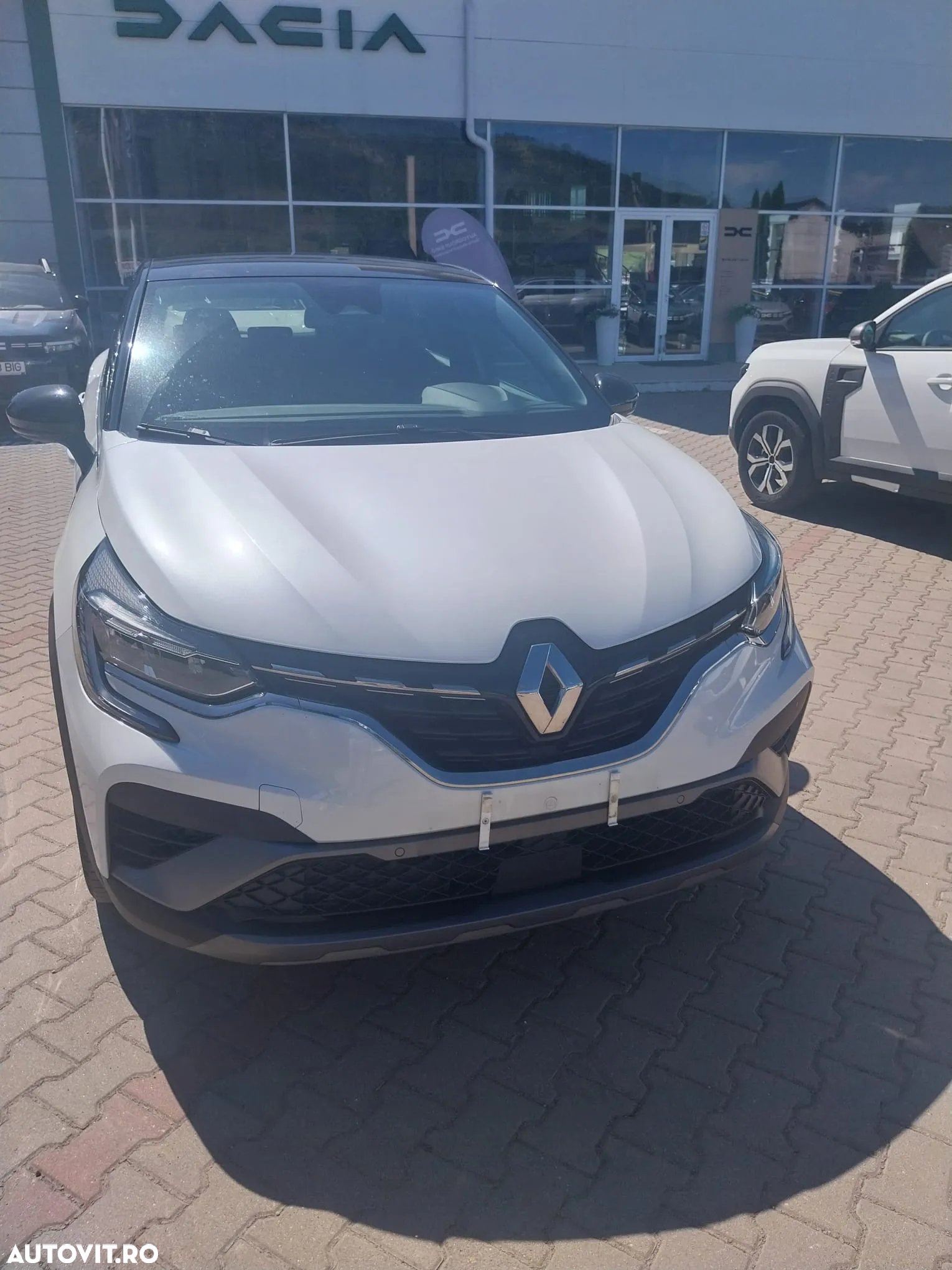Renault Captur E-TECH PLUG-in 160 R.S. LINE - 19