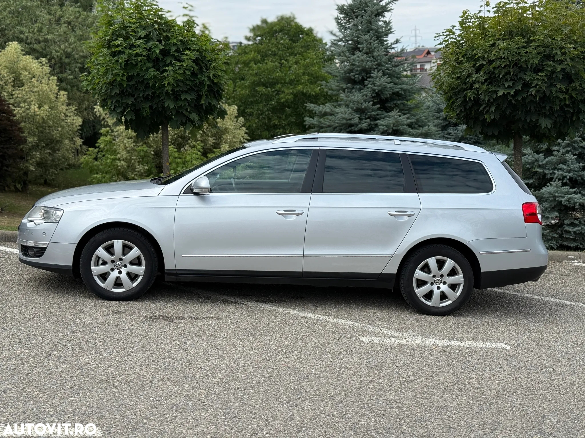 Volkswagen Passat Variant 2.0 TDI Blue TDI DSG Highline - 5
