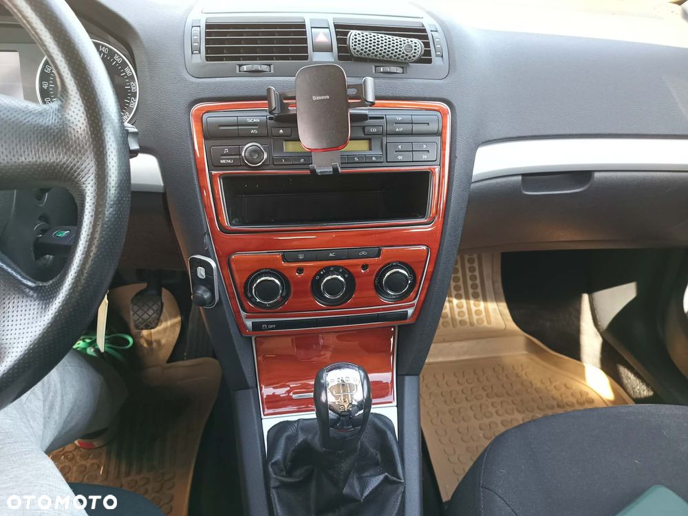 Skoda Octavia - 7