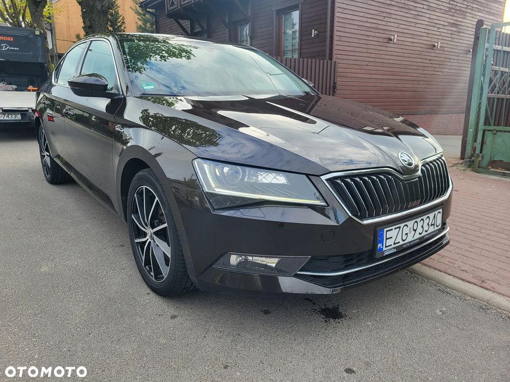 Skoda Superb 2.0 TDI 4x4 Ambition - 2