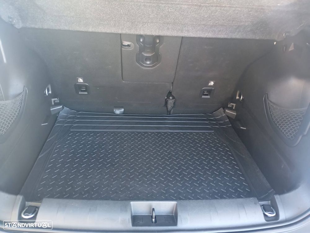Jeep Renegade 1.6 MJD Limited - 11