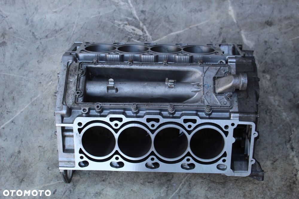BLOK SILNIKA BMW N62B48 4.8B NOWE TULEJE REGENEROWANY E60 E61 E63 E64 E65 E66 X5 E53 X5 E70