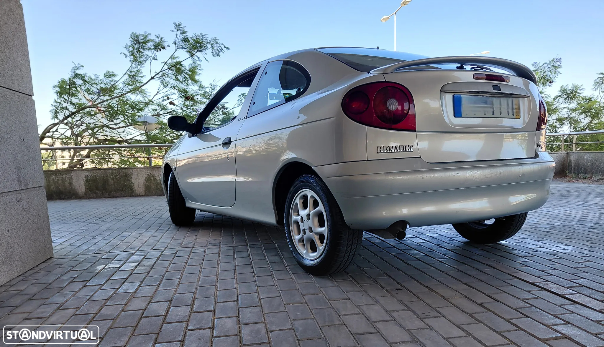 Renault Mégane Coupe 1.4 16V Sport - 2