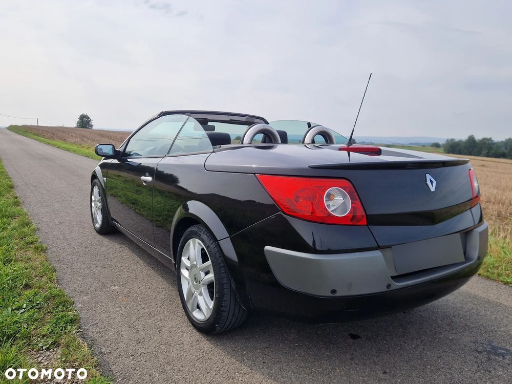 Renault Megane 2.0T 16V Privilege - 12