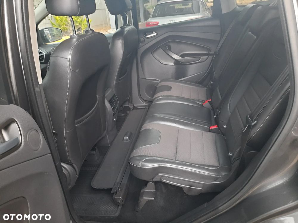 Ford Kuga 2.0 TDCi 4x4 Titanium - 13