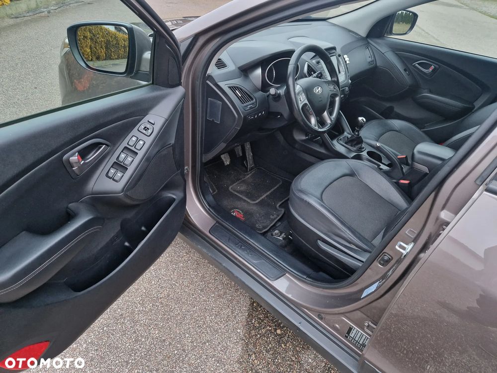 Hyundai ix35 - 12