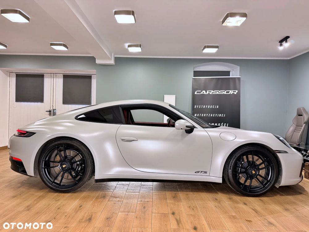 Porsche 911 - 17