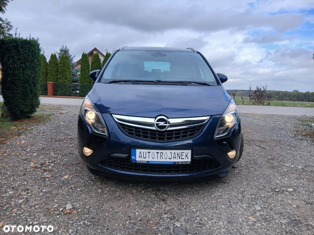 Opel Zafira 2011
