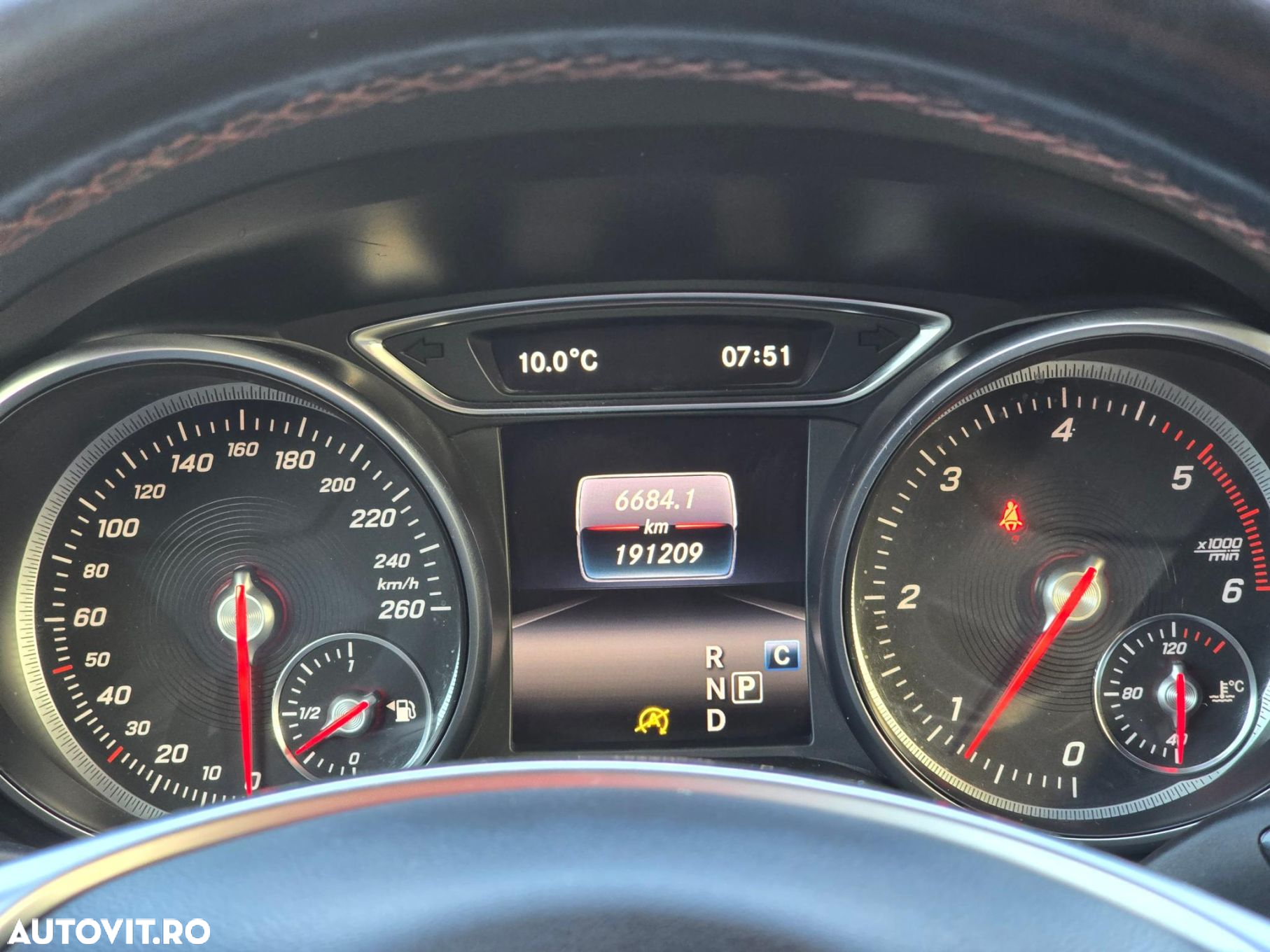 Mercedes-Benz CLA Shooting Brake 200 d 7G-DCT - 15