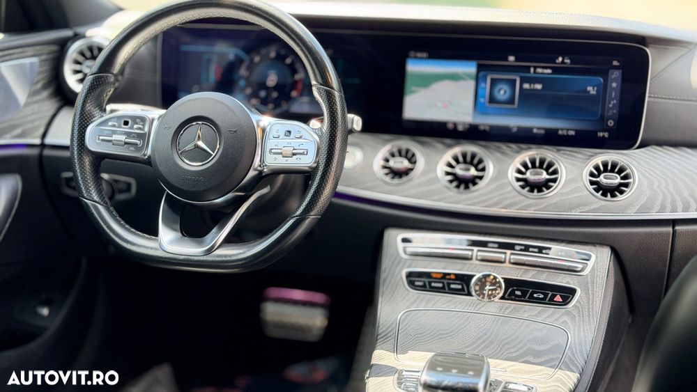 Mercedes-Benz CLS 400 d 4MATIC 9G-TRONIC AMG Line - 17