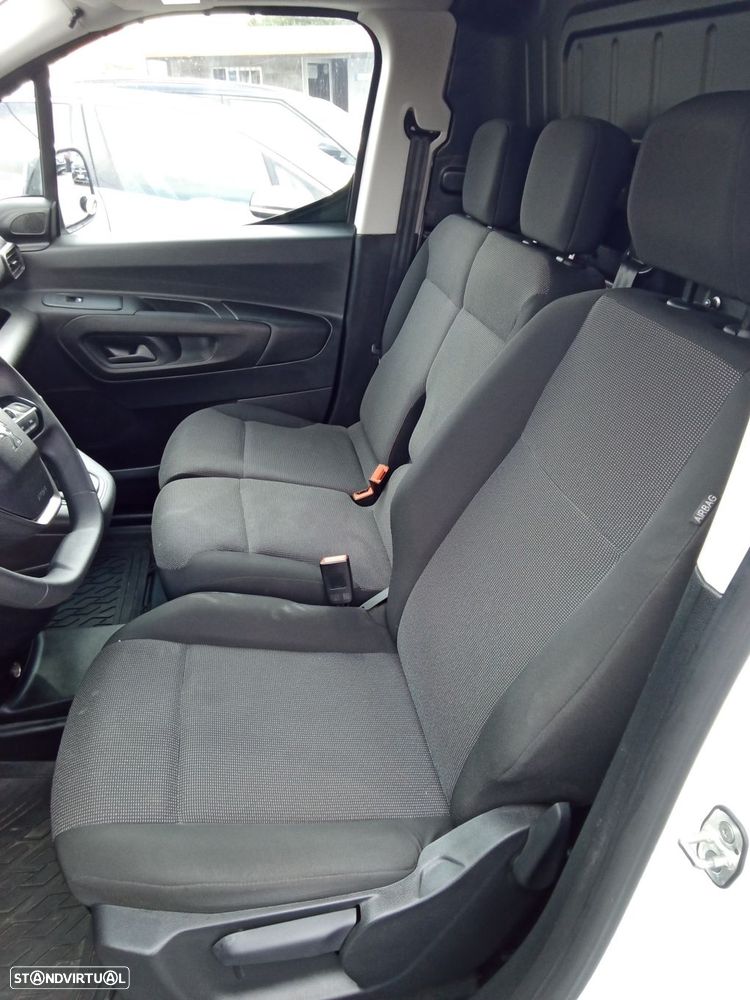 Peugeot Partner LONGA 1.5 BlueHDI - 15