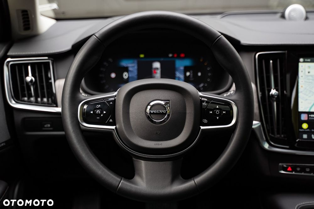 Volvo V90 Cross Country B5 D AWD Ultimate - 14