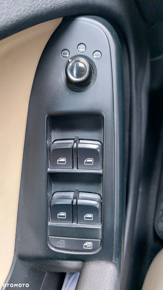 Audi A4 Avant 2.0 TDI e DPF Ambiente - 12