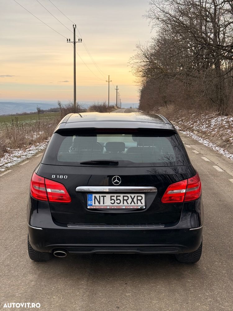 Mercedes-Benz B 180 BlueEfficiency - 4
