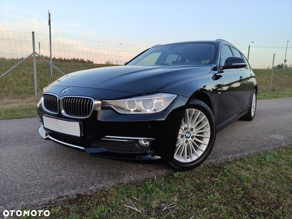 BMW Seria 3 318d Luxury Line - 17