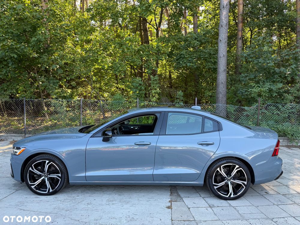 Volvo S60 B5 B AWD Plus Dark - 37