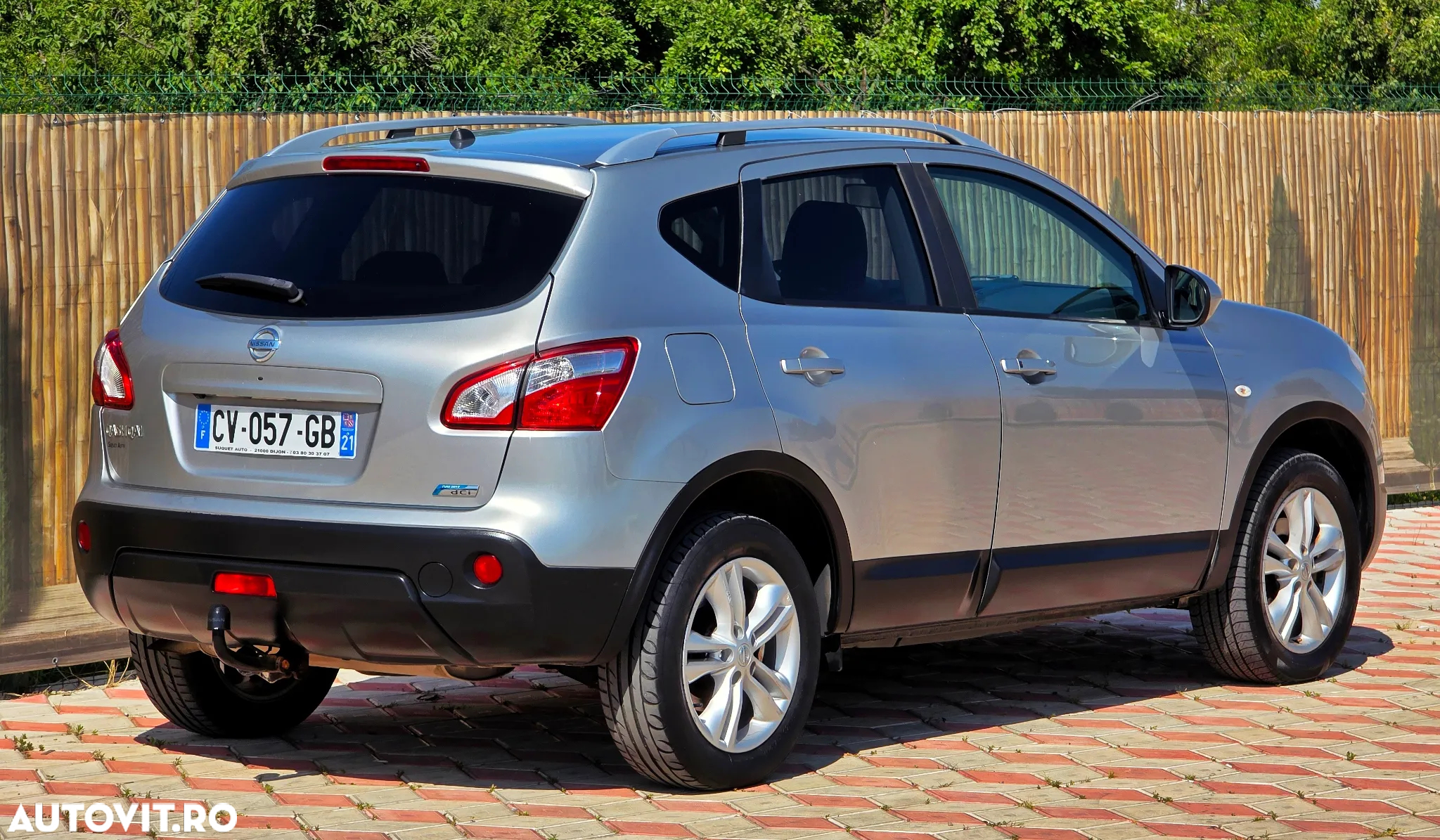 Nissan Qashqai 1.6 dCi DPF tekna - 8