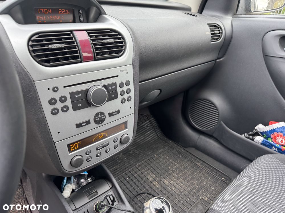 Opel Corsa - 11
