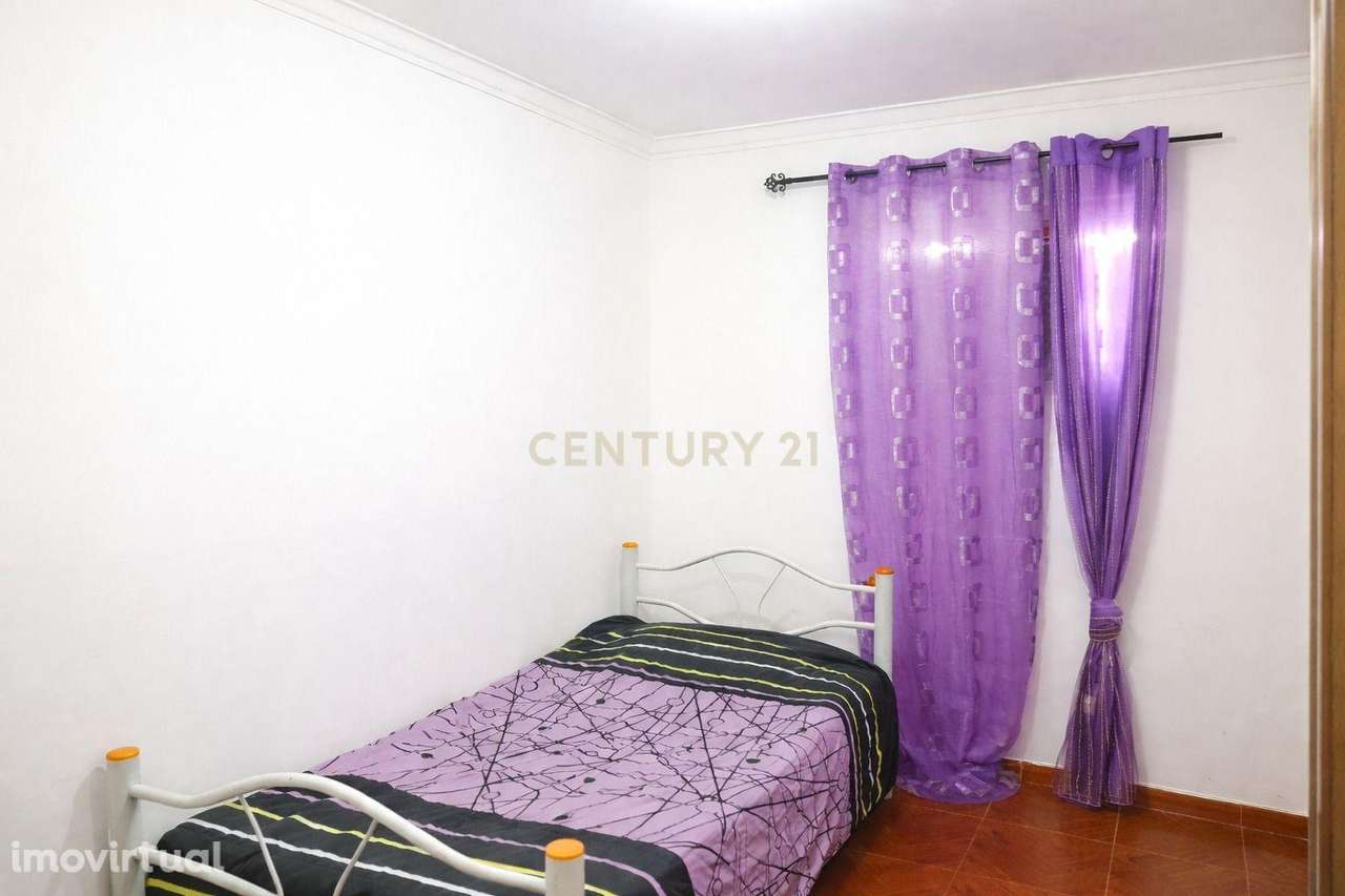 Apartamento T1 com 124m2 transformado em T4 com inquilino - Grande imagem: 5/11