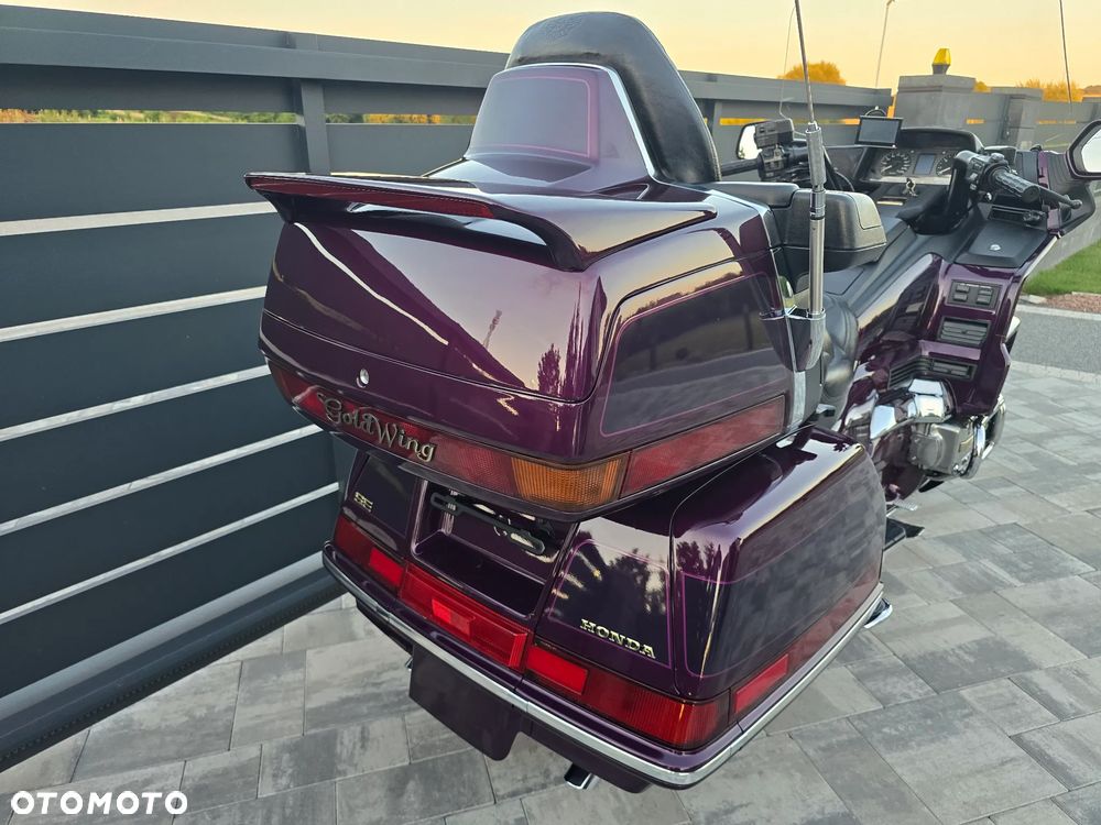 Honda GL - 24