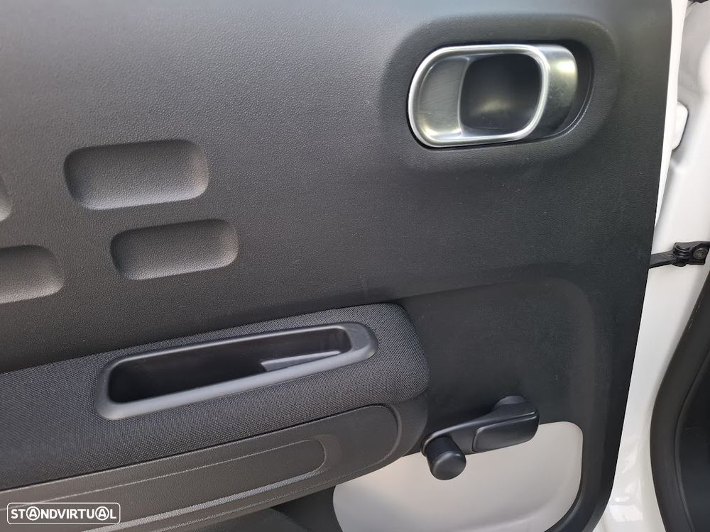 Citroën C3 Pure Tech S&S Shine Pack - 32