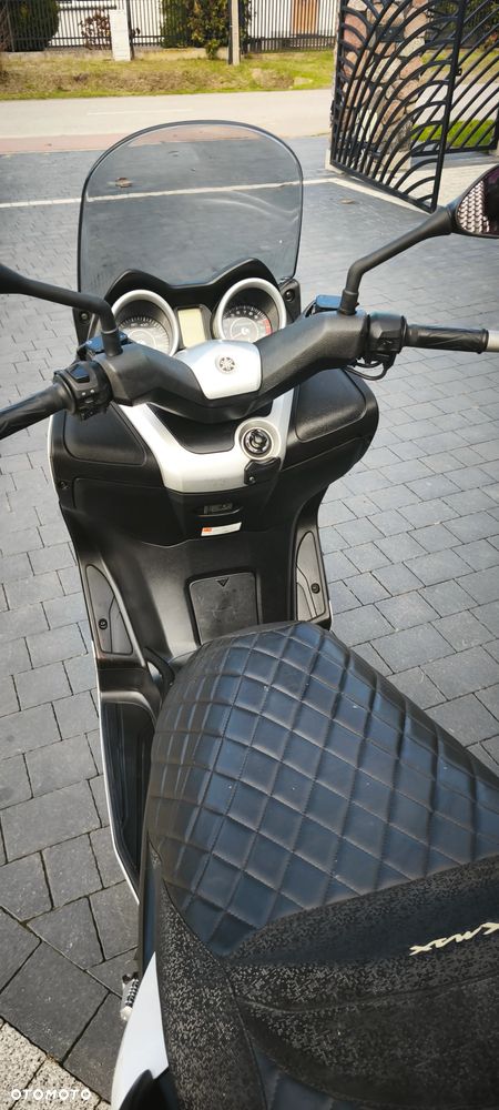 Yamaha X-max - 5