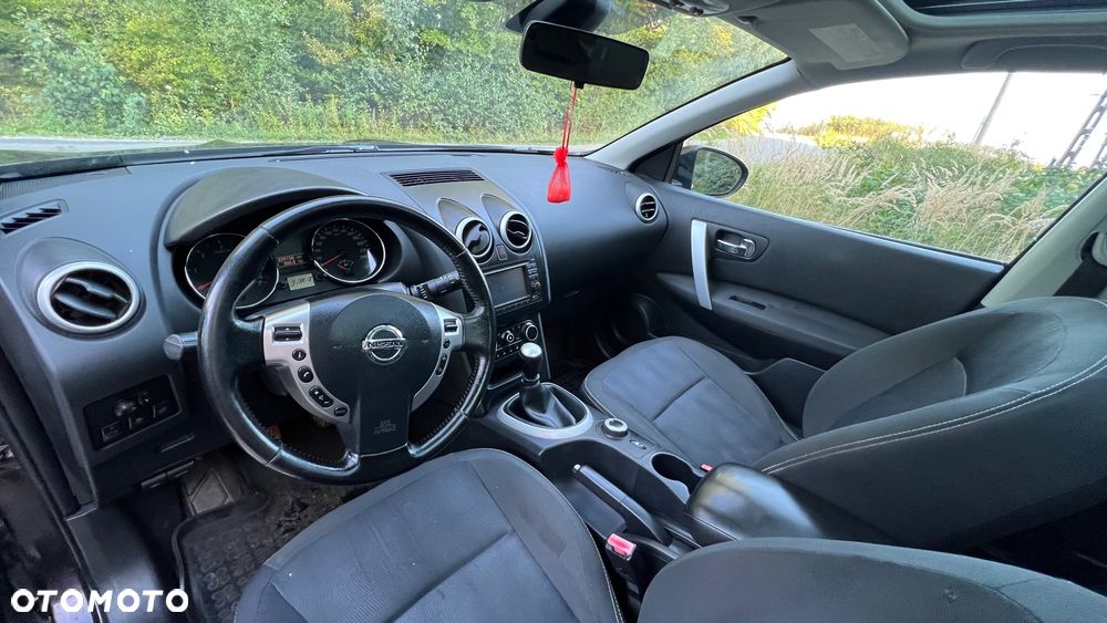 Nissan Qashqai - 15
