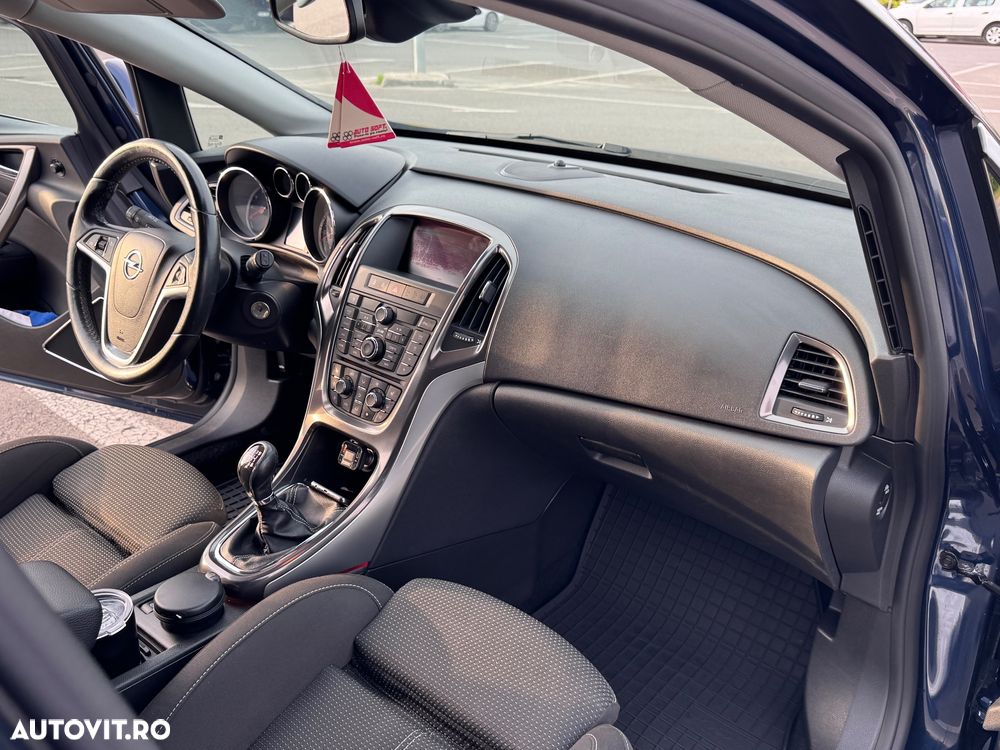 Opel Astra 1.4 Turbo - 14
