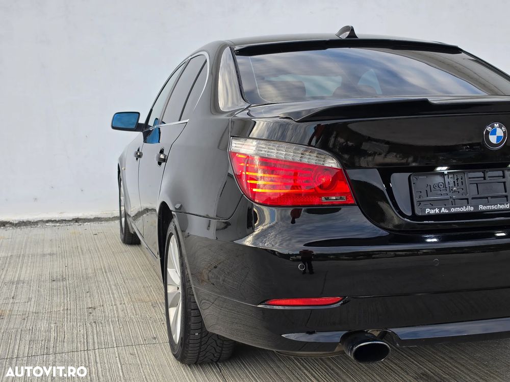 BMW Seria 5 520d Aut. Edition Exclusive - 19