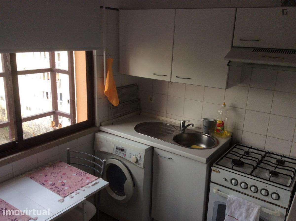 Quarto - localizado em Lumiar Lisbon - Grande imagem: 4/10