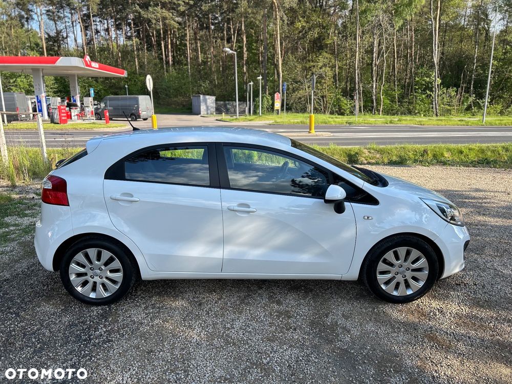 Kia Rio 1.4 Edition 7 - 32