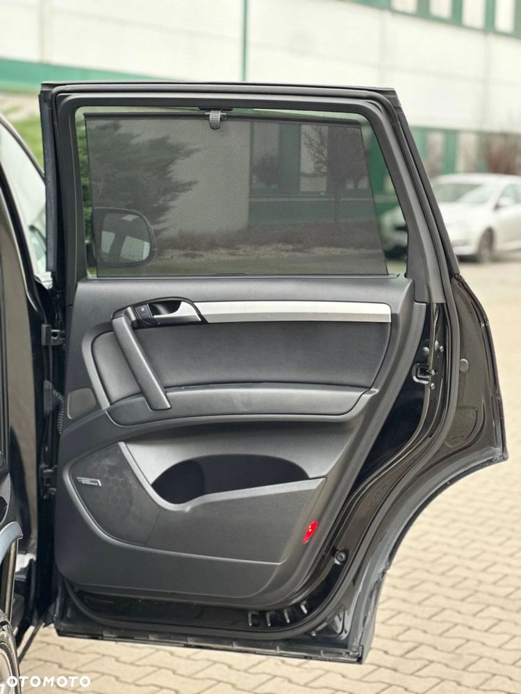 Audi Q7 - 11