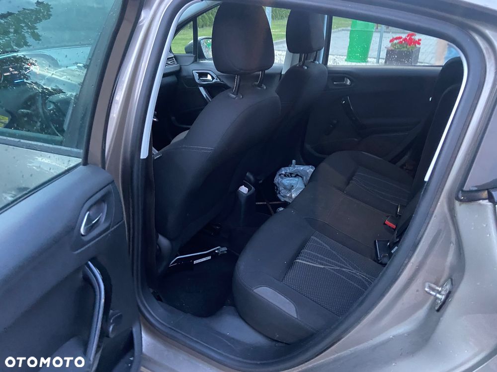 Peugeot 208 95 VTI Active - 18
