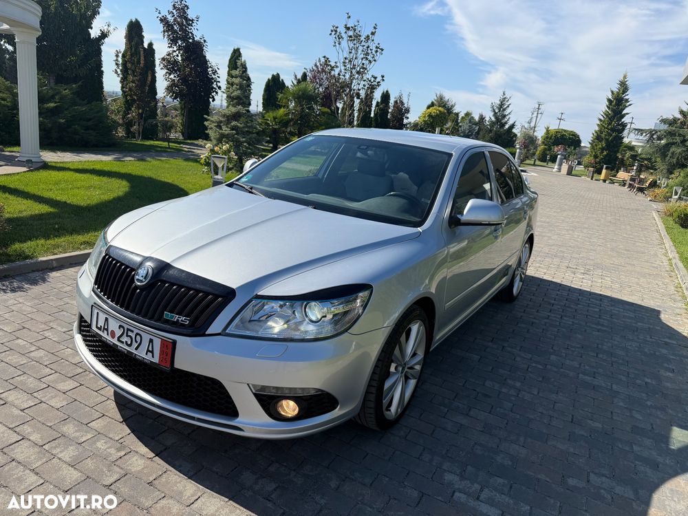 Skoda Octavia 2.0 TDI CR DPF RS - 6