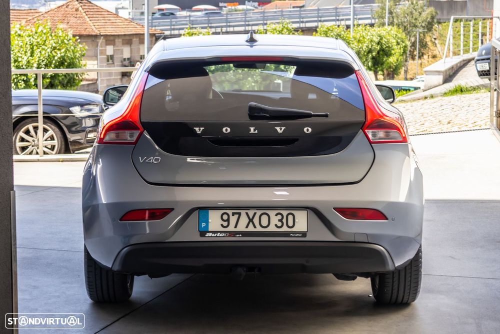 Volvo V40 1.6 D2 Momentum - 7