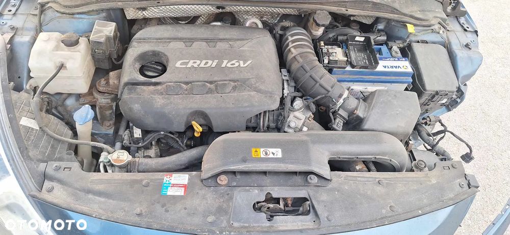 Hyundai I40 1,7CRDI rozrusznik - 1