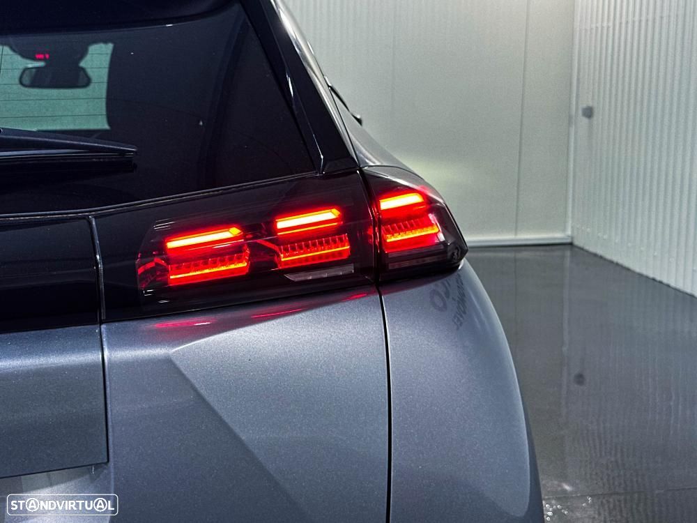 Peugeot 2008 Hybrid 145 e-DSC Allure - 35