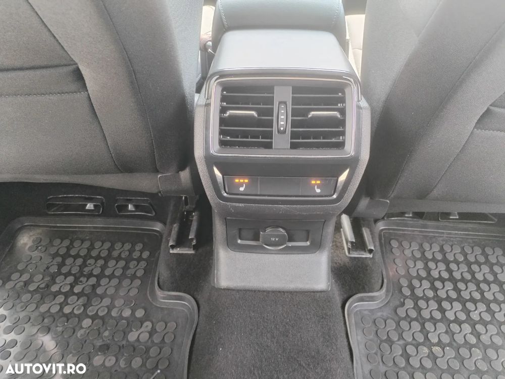 Skoda Karoq 2.0 TDI SCR Soleil - 11