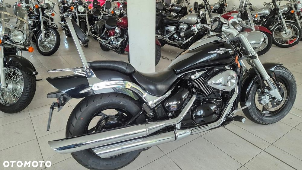 Suzuki Intruder - 9