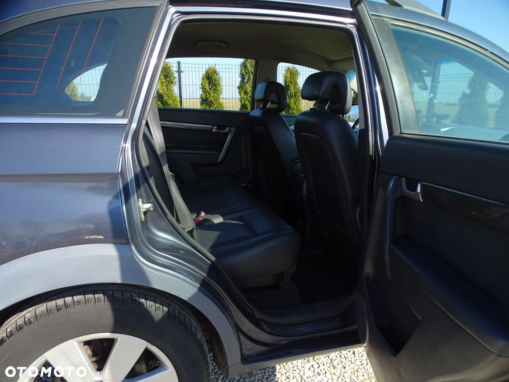 Chevrolet Captiva 2.0 d LT high (deu) - 20