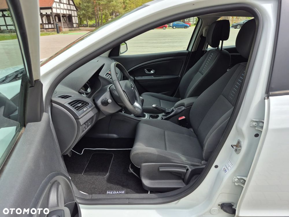 Renault Megane 1.6 16V 100 Expression - 30