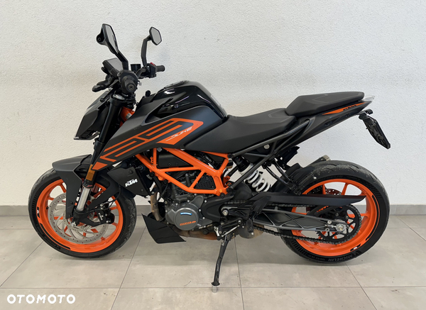 KTM Duke