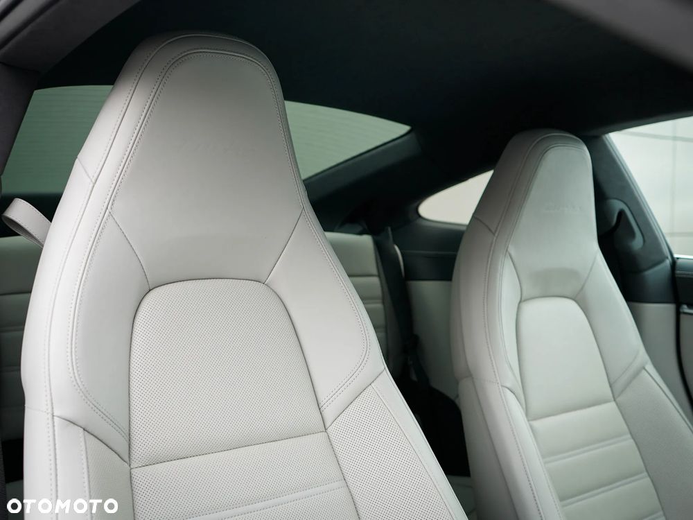 Porsche 911 Turbo - 29